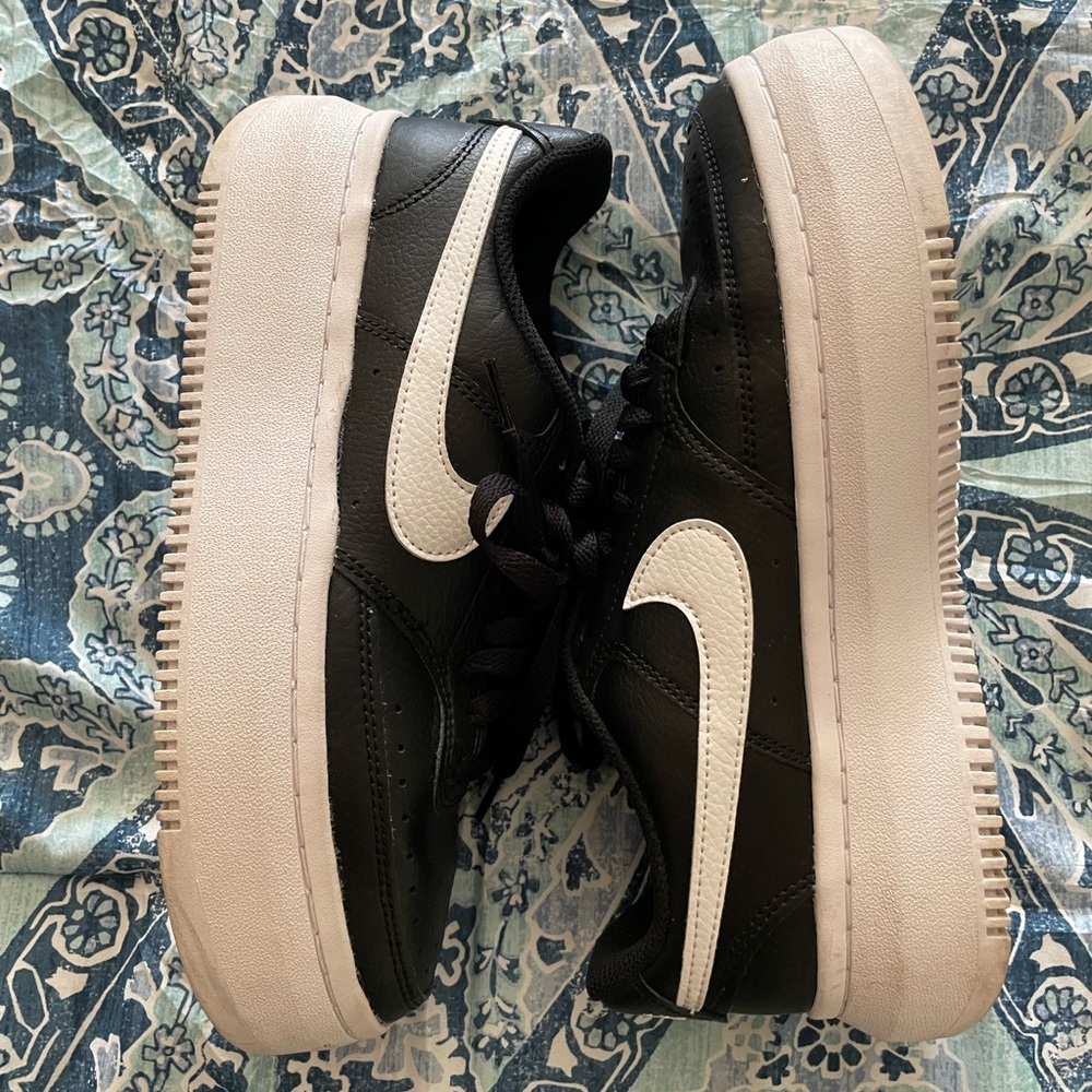 Nike Court Vision Alta women’s 8.5